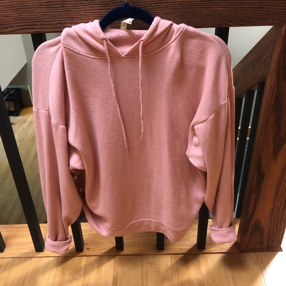 Coral/Pink sweatshirt